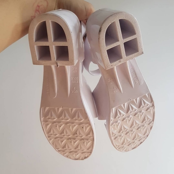Jellie sandals in white - Picture 3 of 4